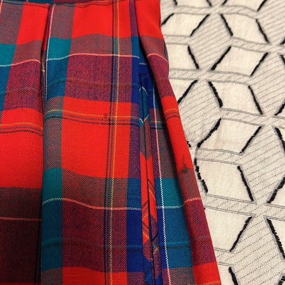 Vintage Pendleton plaid wool skirt - Picture 4 of 6